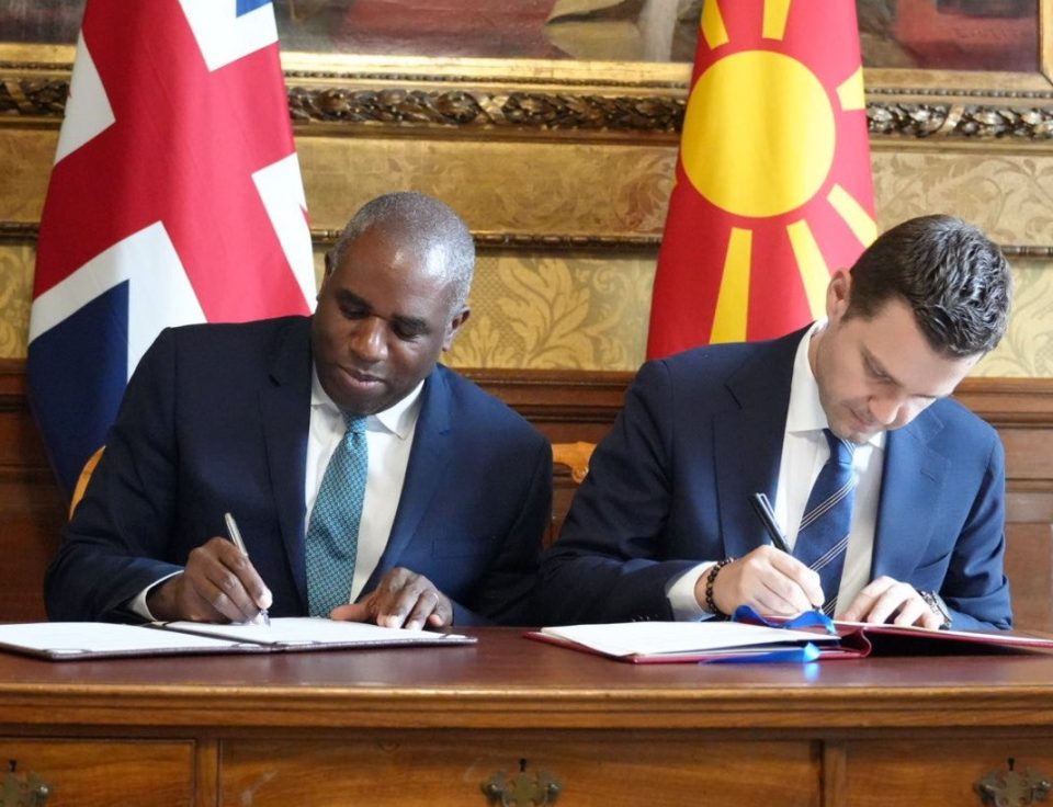 Муцунски: Ги зајакнуваме билатералните односи со Обединетото Кралство