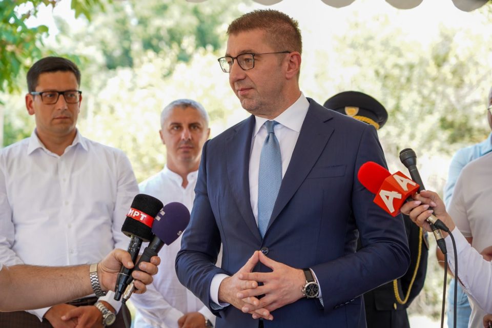 Мицкоски: Не само што немаме зголемување на Јавниот долг, туку имаме намалување на истиот