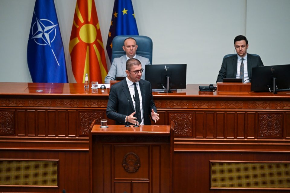 Мицкоски: Тоа што не успеа Тодор Живков и плејада други бугарски политичари со Македонија, успеа во време на СДСМ- ерес беше да се спомене македонски идентитет во време на претходната власт