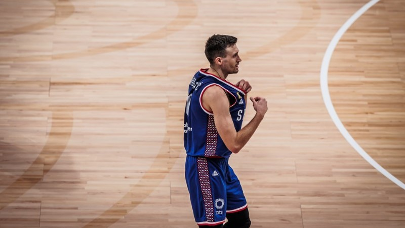 Србинот Аврамовиќ нов кошаркар на Дубаи