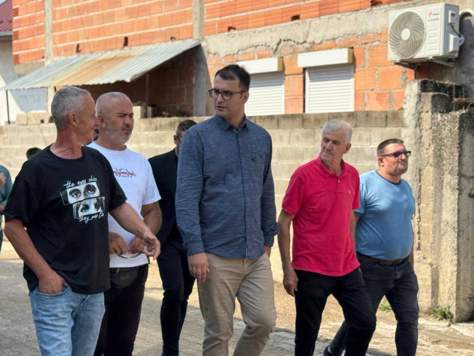 Стојкоски: Нов асфалт и инфраструктура во село Никиштани, Ѓорче Петров нема заборавени места