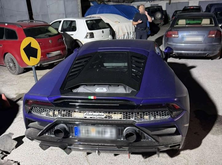 Полицијата одзеде „Ламборџини“, „Ауди“ и „БМВ“