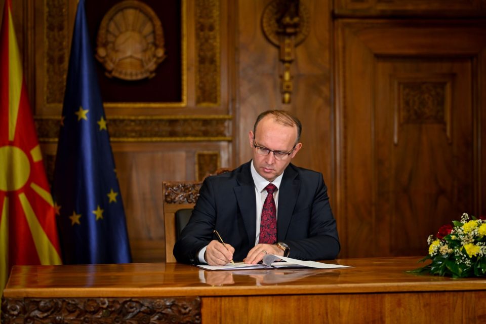 Локалните избори закажани на 19 октомври