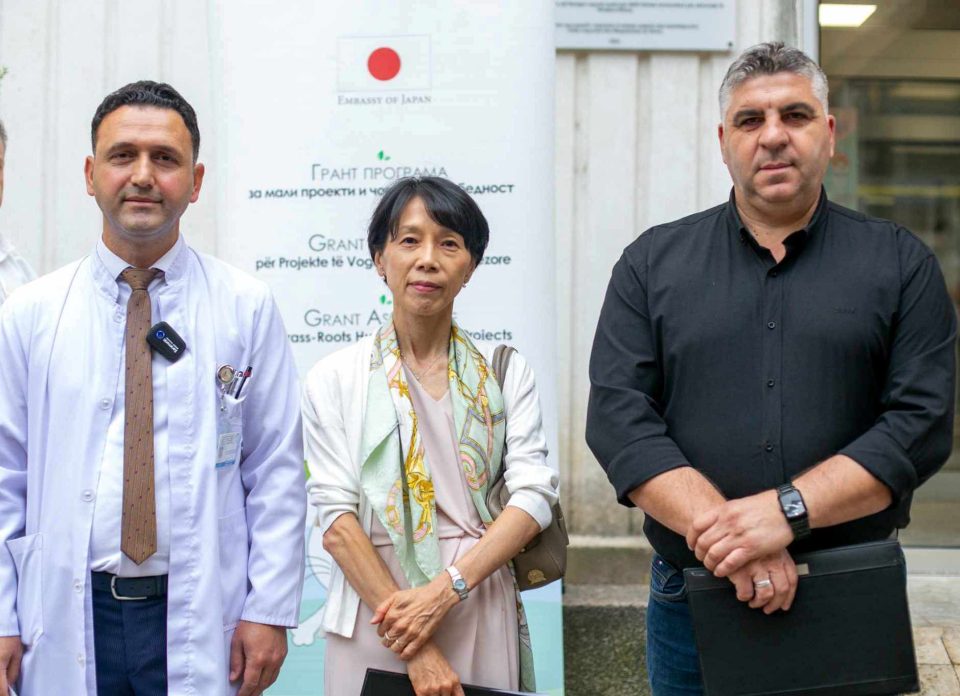 На Клиниката за детски болести обезбеден дигитален мобилен рендген апарат со поддршка од Амбасадата на Jапонија