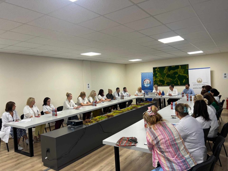 Алиу-Андоновска: Успешно менаџирање и развој на Институтот за јавно здравје – воведена втора смена на микробиолошката лабораторија и многу новитети во интерес на граѓаните