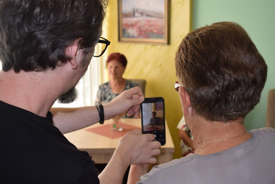 ФОТО: Работилници за фотографија со лица од трето доба