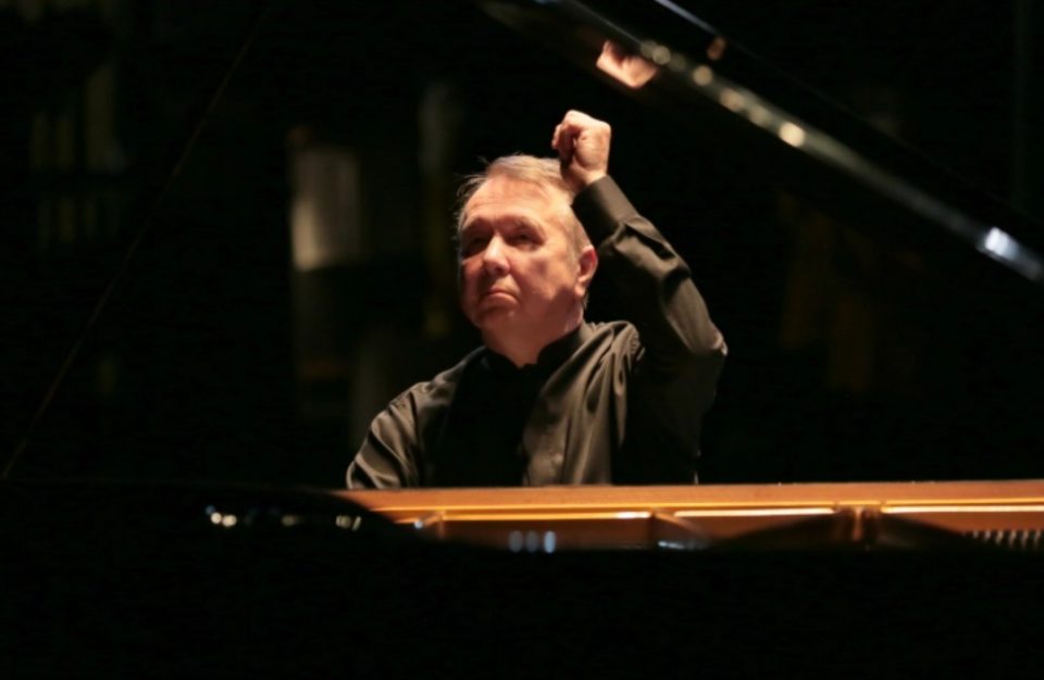 Солистички концерт на светски познатиот пијанист Михаил Плетњов на „Охридско лето“