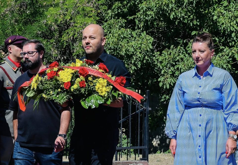 Костовски: На овој ден им се поклонува Македонија