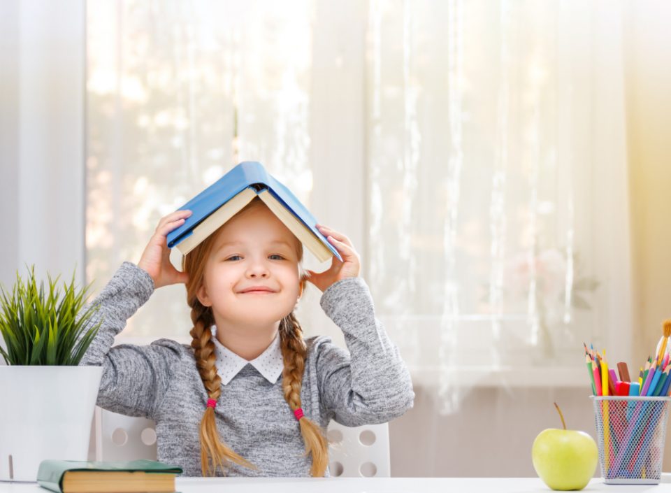 ИДЕИ: Еве како да го балансирате учењето и слободното време на вашите деца во новата учебна година