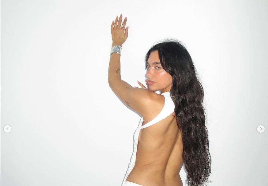 ФОТО: На прославата на 30-от роденден носеше фустан кој откриваше многу повеќе отколку што треба