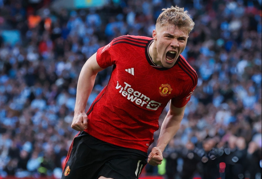 Шира: Хојлунд ќе се приклучи на Наполи во следните 48 часа