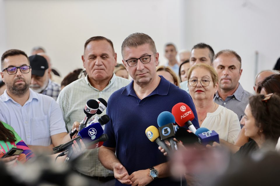 Мицкоски за изјавата на Меџити: Не може да биде разумна и праведна војна, а од заседа да се убиваат припадници на МВР и МО