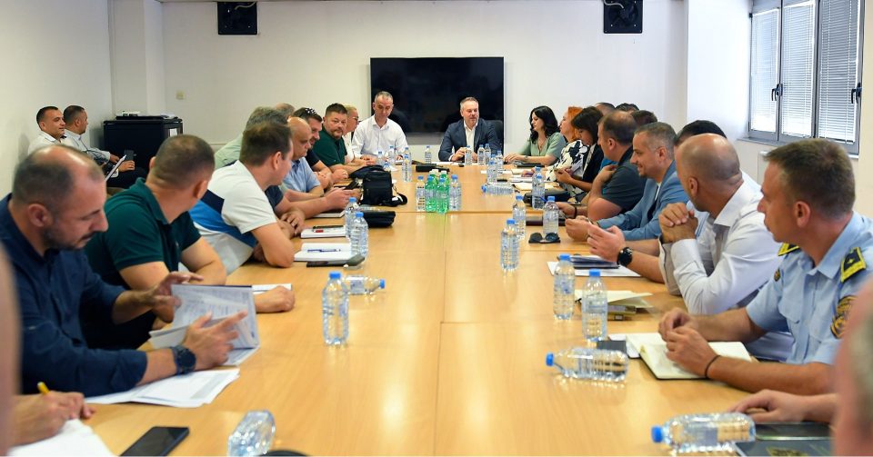 Во пресрет на изборите, Јанев на средба со сите раководни службеници: Полицијата мора да делува со највисок интегритет, партнери на граѓаните и на демократијата