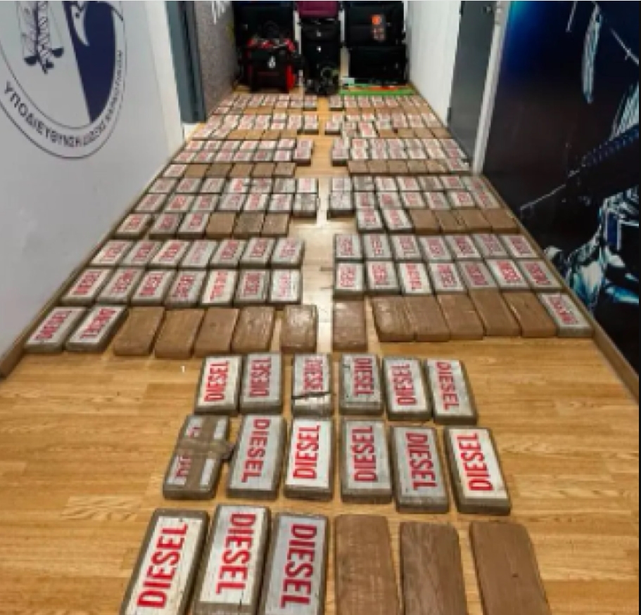 Над 270 килограми кокаин во вредност од најмалку 5,5 милиони евра откриени на пристаништето во Солун