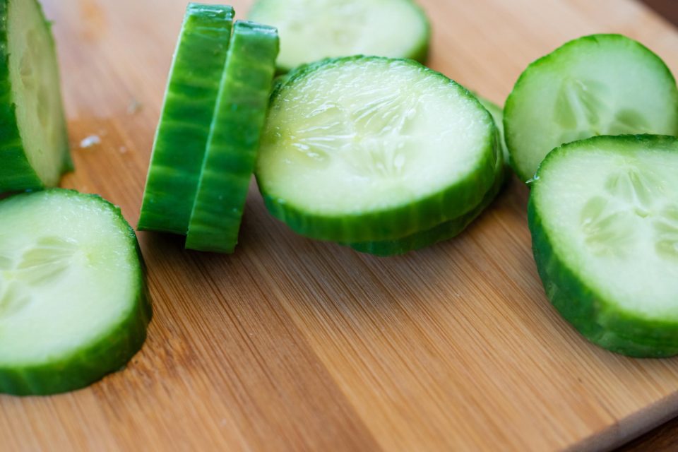 Како да ја регулирате непријатната горчина на краставицата