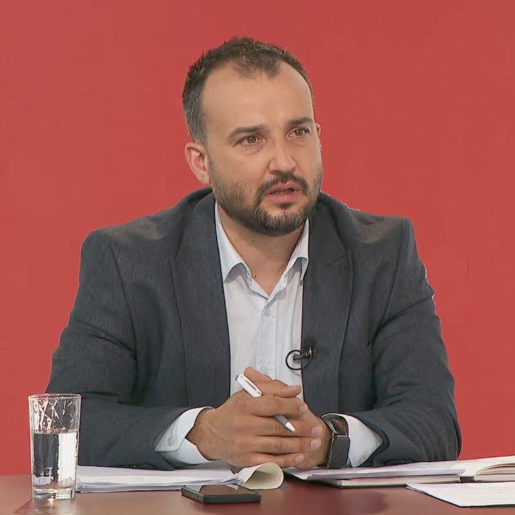 Лефков до Апасиев: Димче не е тоа што беше, го расипа кешот и квадратите деловен простор