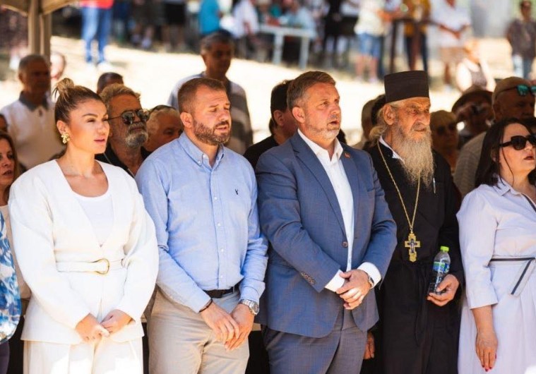 Лукровски: Благодарен сум што сум дел од генерација која има можност да продолжи да го гради патот за стабилна и горда Македонија