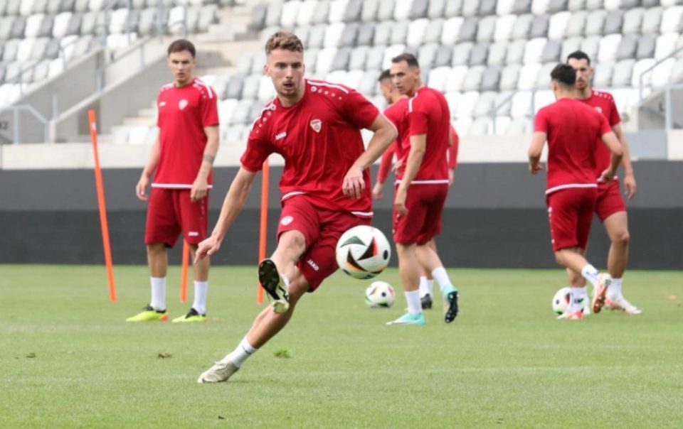 Никола Серафимов нов играч на Левски Софија