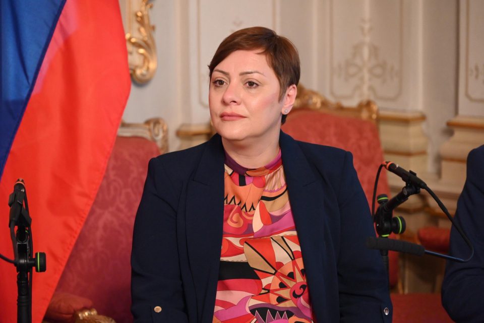 Димитриеска- Кочоска во Загреб: Интеграцијата на регионалните пазари на капитал значи поголем пристап до извори на финансирање, доверба и европски стандарди