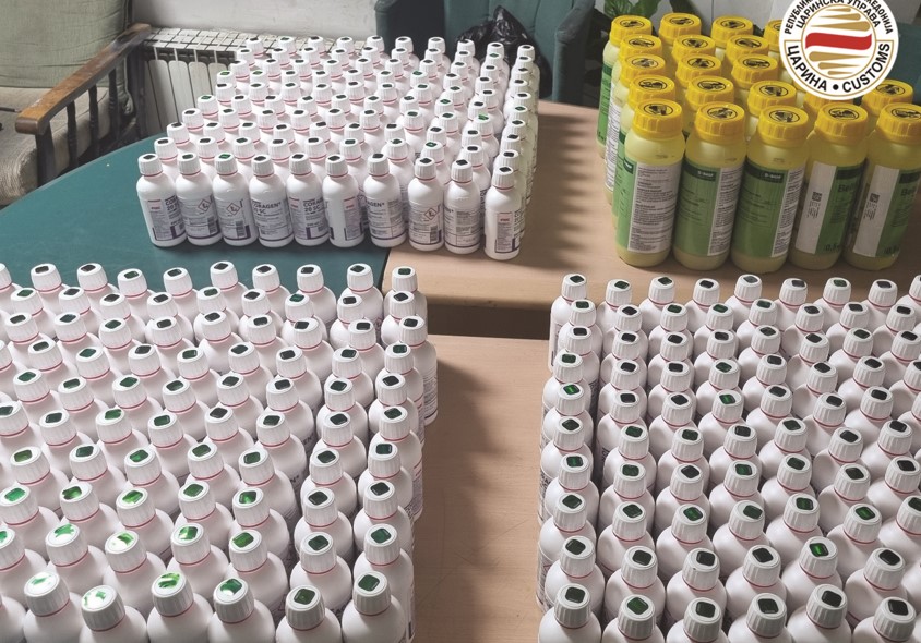 Спречен обид за криумчарење препарати за заштита на растенија 