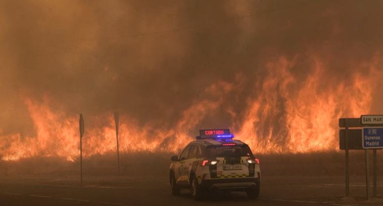 ВИДЕО: Шпанија распоредува дополнителни 500 војници за гаснење на шумските пожари