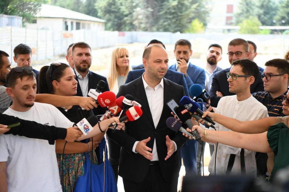 Мисајловски: После 30 години конечно значајни проекти за армијата