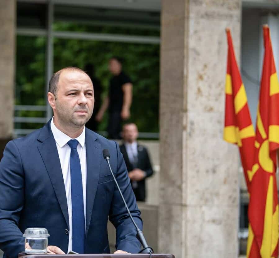 Министерот Мисајловски со честитка до македонските граѓани по повод 8. Септември