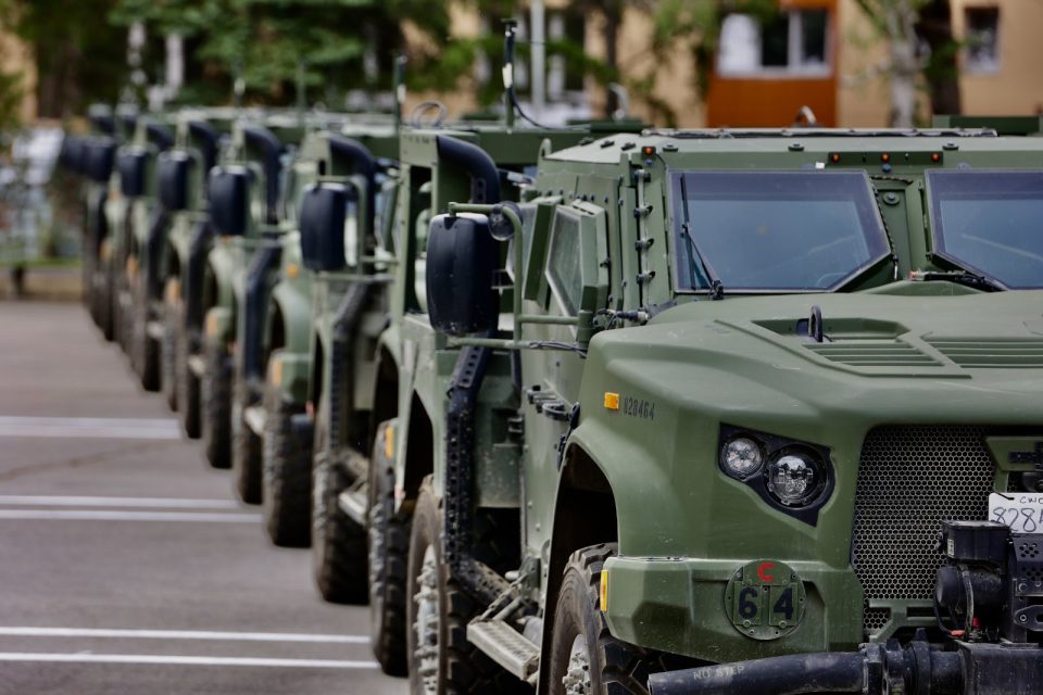 „БОРАН“ системи, „JLTV“, „STRYKER“, „JAVELIN“… што е набавено и што ќе се набави за македонската армија (ВИДЕО)