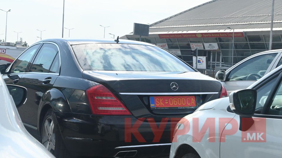 ФОТО: Еве како ќе изгледаат новите регистарски таблички за службените возила