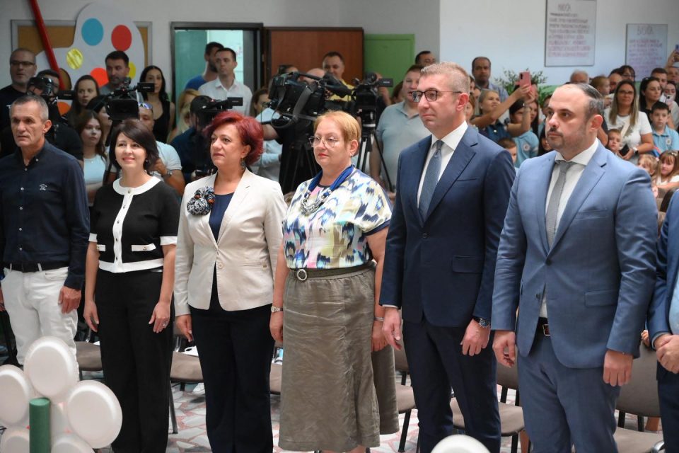 Стаменкоска Трајкоска: Првачиња, добредојдовте во светот на книгите и знаењата