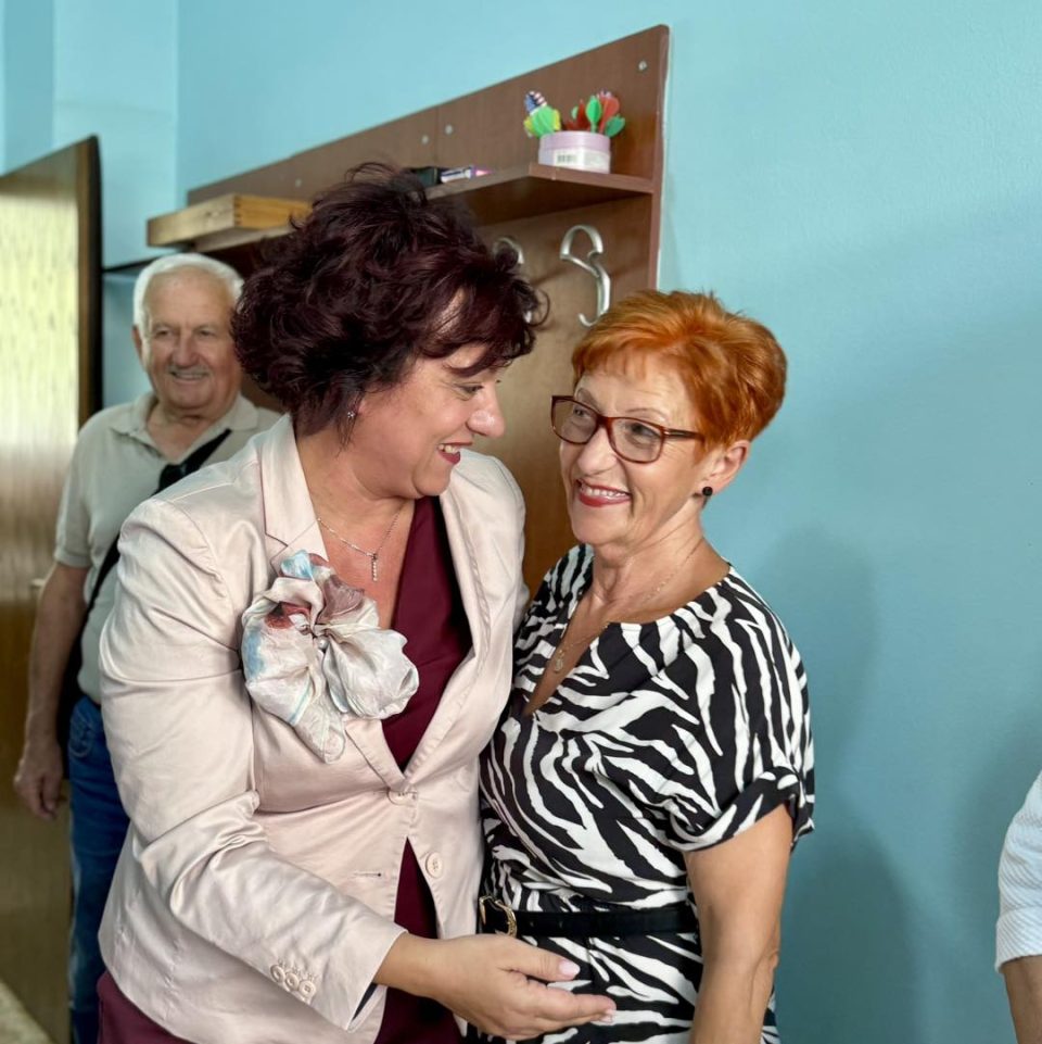 Стаменкоска Трајкоска: Нашите пензионери го изградија нашето општество со својот труд и посветеност и секогаш заслужуваат почит