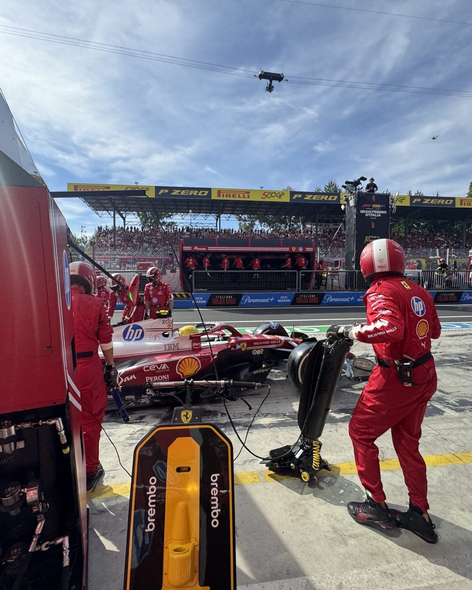 Работа во Формула 1: Колку всушност заработуваат механичарите „за три секунди работа“?