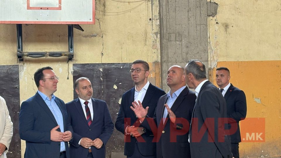 Мицкоски: Куманово се развива, Владата ќе обезбеди 700.000 евра за реконструкцијата на најстариот спортски комплекс „Соколана“