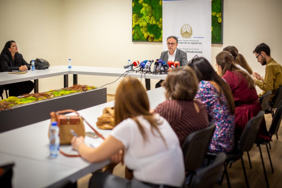 Алиу: Покрената е иницијатива за билатерален договор со Словенија за мобилност на доктори и медицински сестри меѓу двете држави