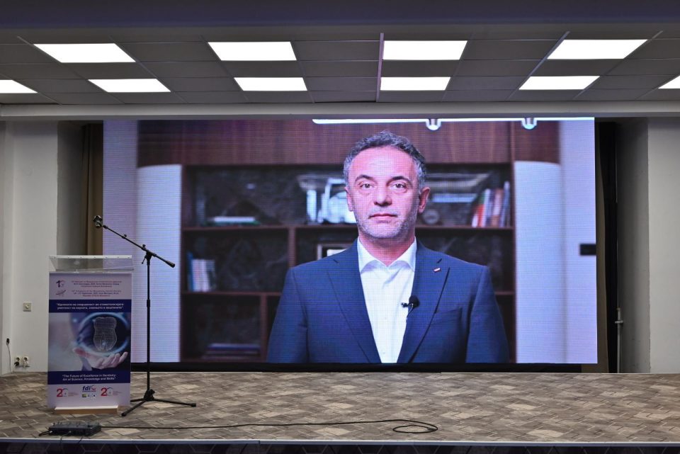 Алиу на 10. конгрес на Македонско стоматолошко друштво: Заеднички ќе изградиме модерна стоматологија, која е пример за  интегритет во општеството