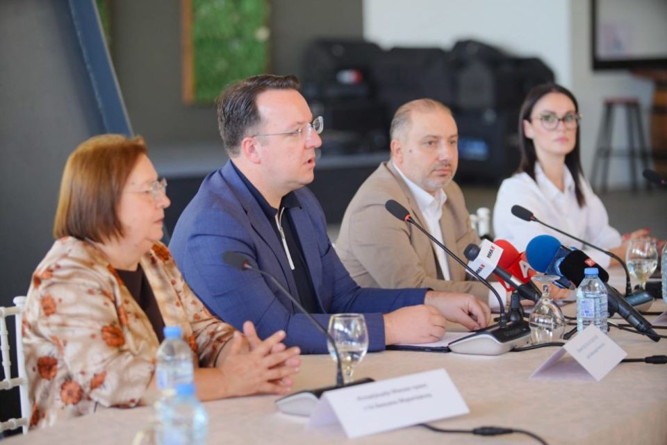 Николоски: Бележиме раст од 6,1 процент во транспортниот сектор