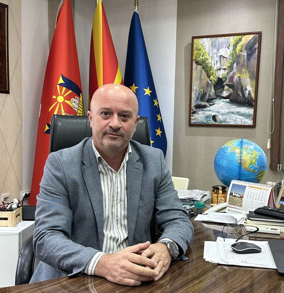 Во Новаци реализирани 150 проекти: Стевче Стевановски со детали за капиталните инвестиции