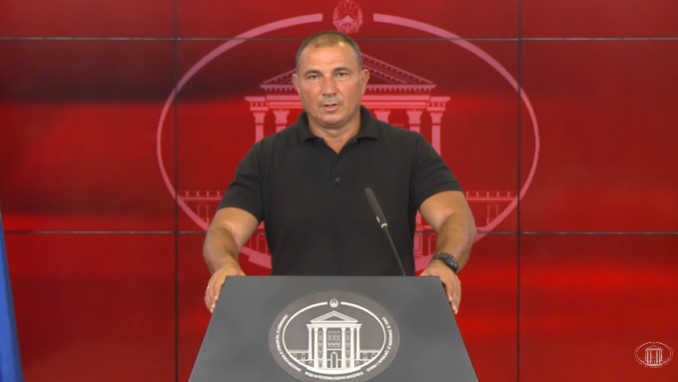 Ангелов: Избувнувањето на повеќе пожари во истовреме не е случајност, се работи за хибриден напад на Владата