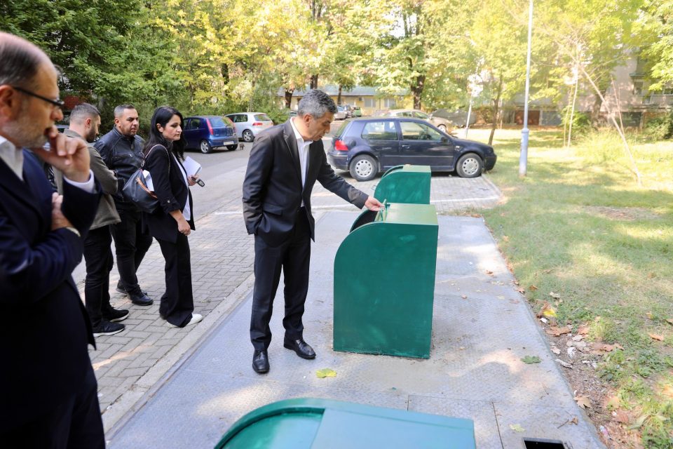 ПОДЗЕМНИ КОНТЕЈНЕРИ НИЗ ЦЕЛ ЧАИР ЗА МОДЕРНА ОПШТИНА Меџити најави и 3.000 паркинг-места