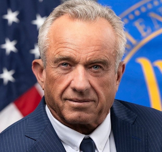 Кенеди јуниор: Ние сме во војна поради тоа што компаииите, за профит, им го прават на нашите деца