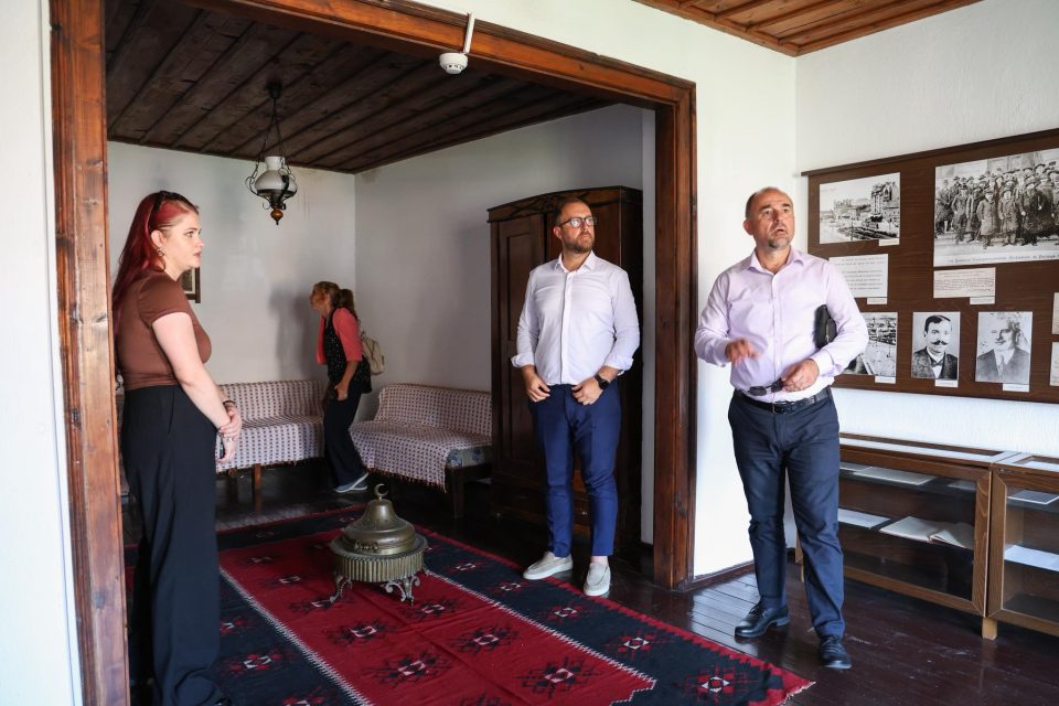 Љутков: Спомен куќите во Велес се во добра кондиција, правиме напори да ги ставиме во функција за посетителите