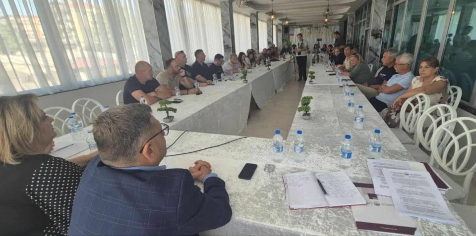 Дадени позитивни мислења за мерките на Владата: Ристески на работна средба со претставници на бизнис секторот