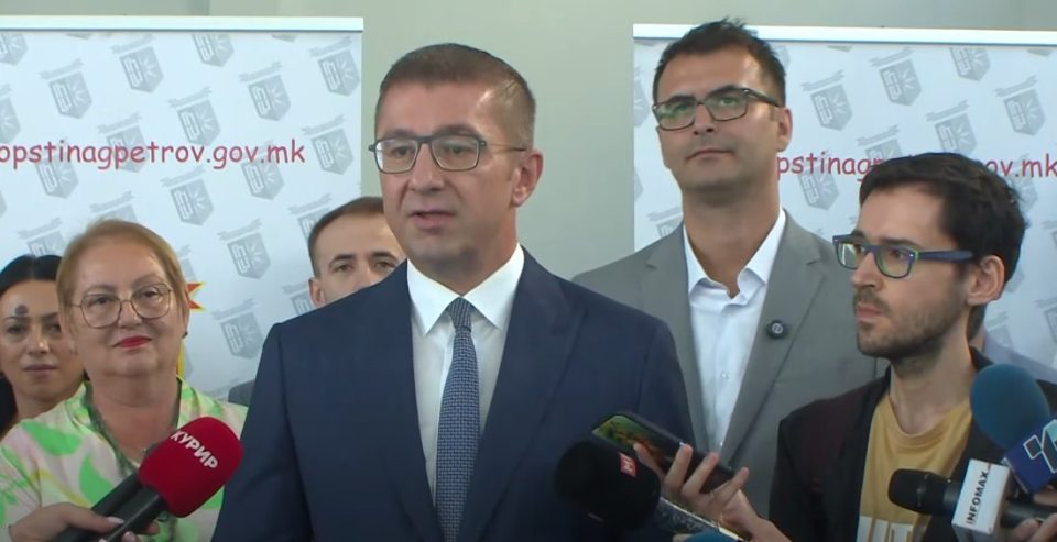 Мицкоски: Бруто и нето платата во јули е за повеќе од 10,5 % поголема од јули 2024 година