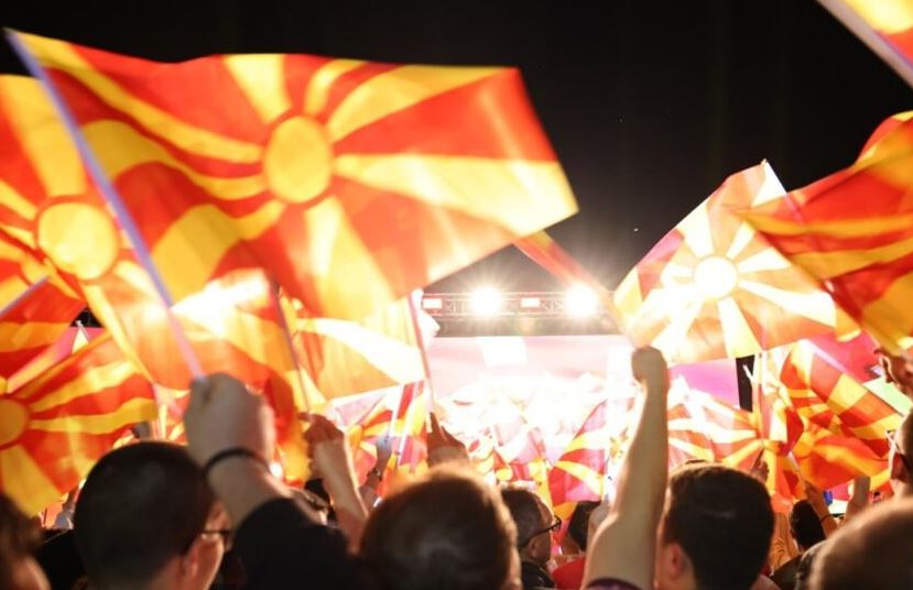 ВИДЕО: Река народ од Ѓорче Петров кон СЦ „Јане Сандански“