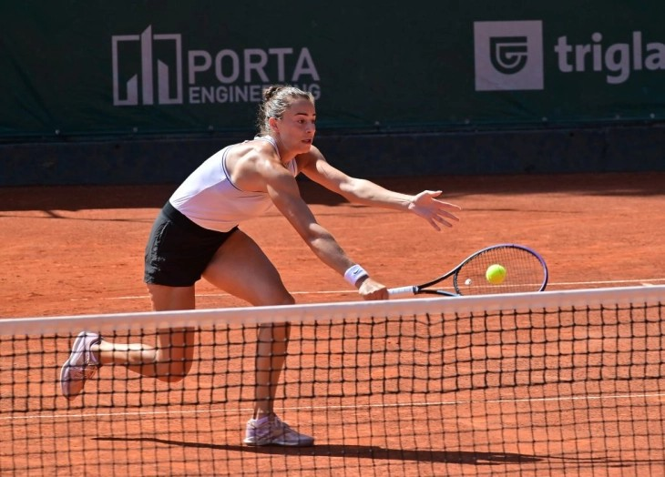 Ѓорческа во неизвесен меч поразена во три сета