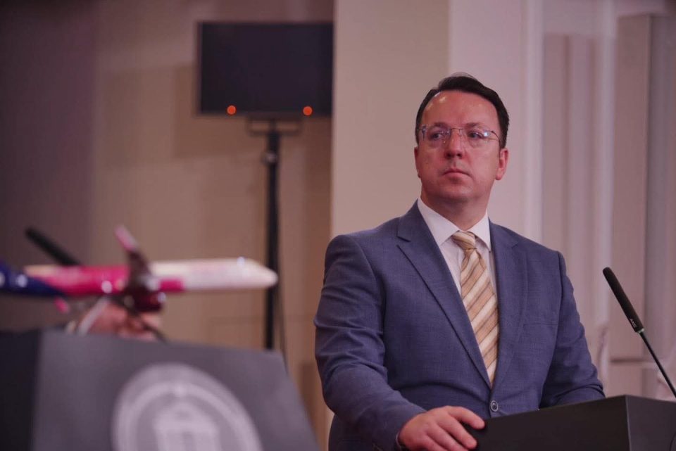 Николоски: Градиме сојузи во интерес на националните интерси на граѓаните и на државата