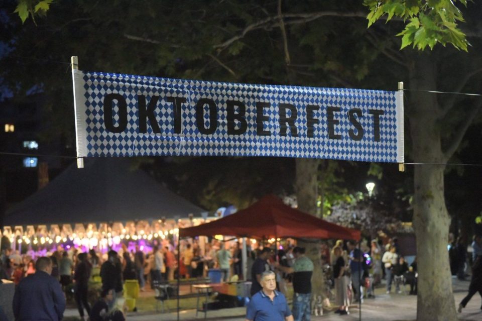 „Октобарфест“ на Културното лето во Ѓорче Петров – полн погодок: Уште еден викенд за забава, музика, дружење, пиво…