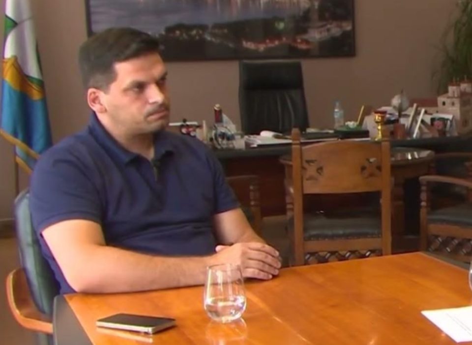 Градоначалникот на Охрид во поткастот во кој гостите „отвораат душа“: Кирил Пецаков во првото есенско издание на „Ништо лично“