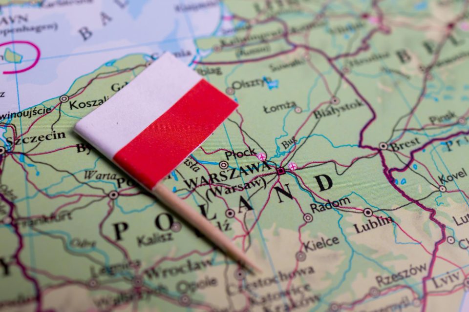 Полски министер за одбрана: Планираме 30 пати да го зголемиме производството на гранати од 155 милиметри