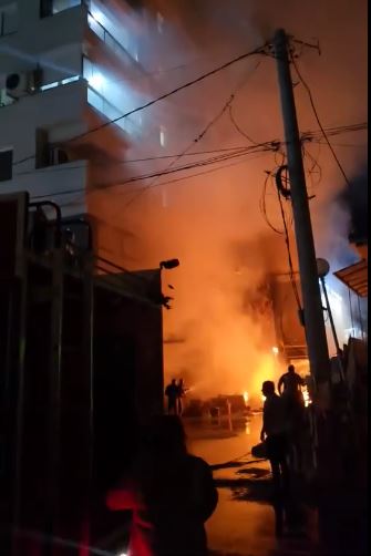 ВИДЕО: Пожар во зграда во Неготино